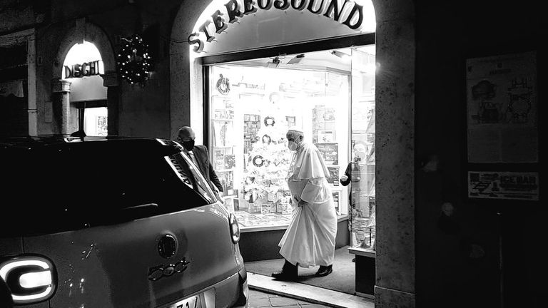 A new escape for the Pope from the Vatican, this time to a record store in Rome
