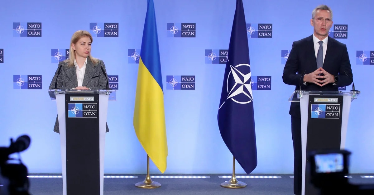 La OTAN advirtió a Rusia que una confrontación con Ucrania tendrá “costos severos”