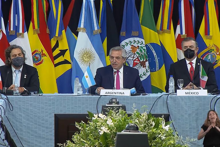 They invite Argentina to adapt to be a member of the Organization for Economic Co-operation and Development