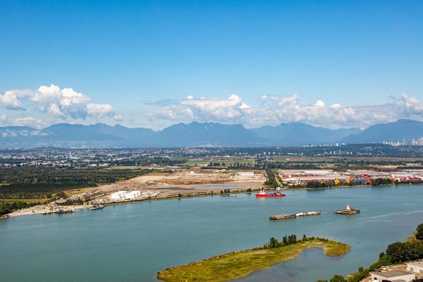 Canada: Port of Vancouver sets up temporary container storage facility