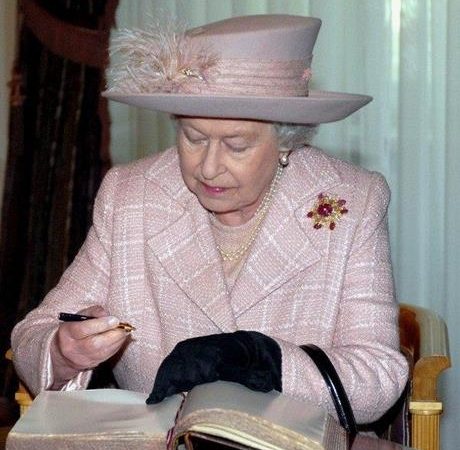 Kings – Seven Decades of Reign: This is the calendar of activities to celebrate Queen Elizabeth’s Platinum Jubilee