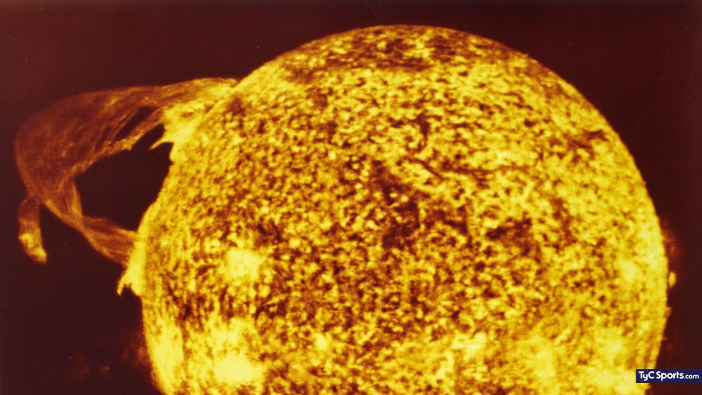Today’s solar storm: what time is it and how does it affect