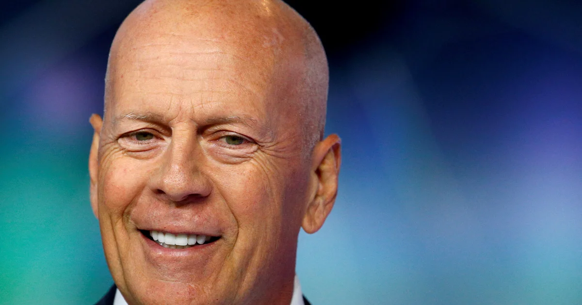 Bruce Willis is retiring from acting due to health issues: he suffers from aphasia