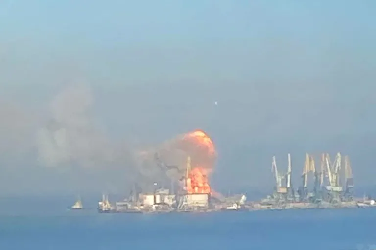 Russia and Ukraine: Ukrainian forces claim to have destroyed a Russian warship in the busy port of Berdyansk