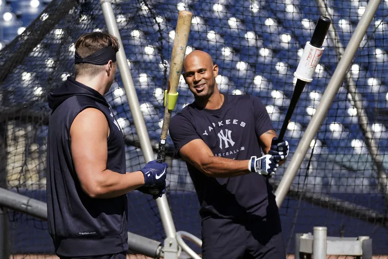 Yankees: Boone concerned about COVID protocol in Canada