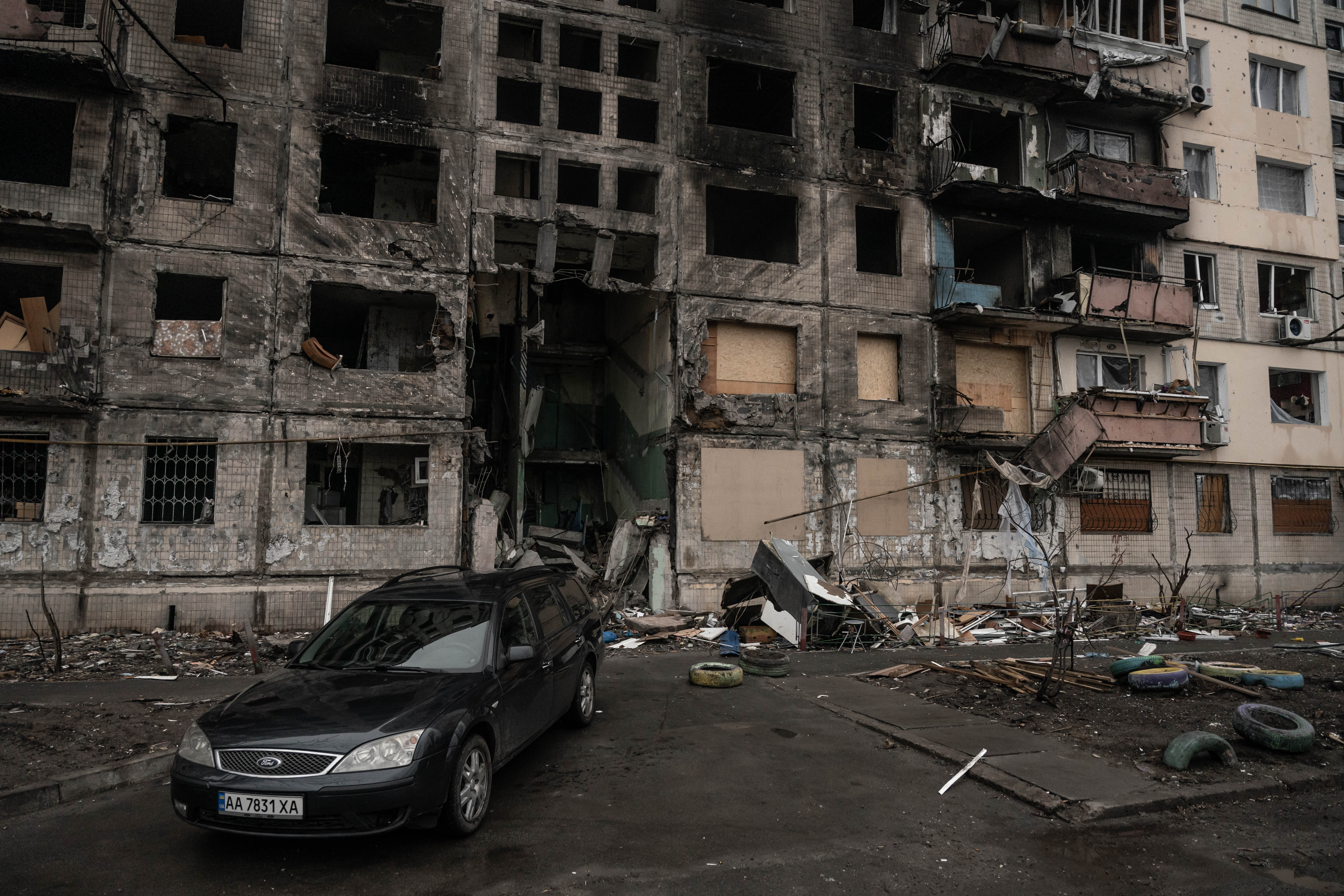 A building in Irbin destroyed by bombs dropped by the Russian Air Force.  (Frank Favasoli)