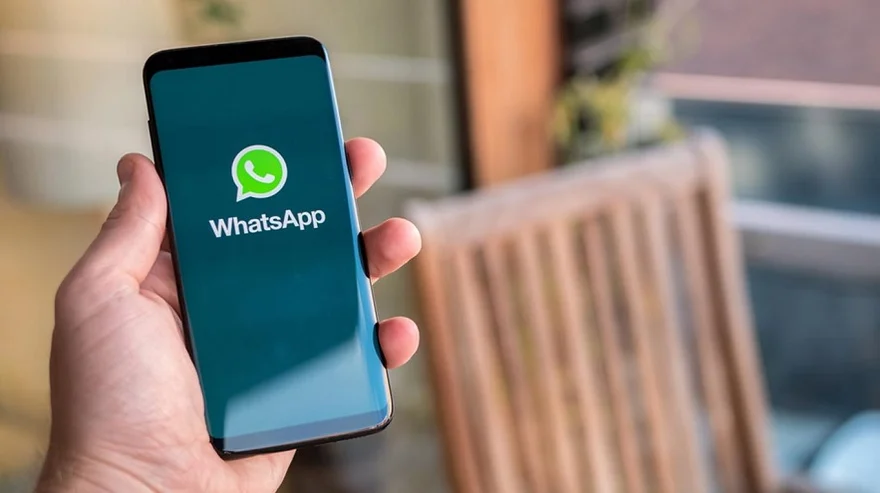 Mobile phone with WhatsApp logo.  (Photo: iProfessional)