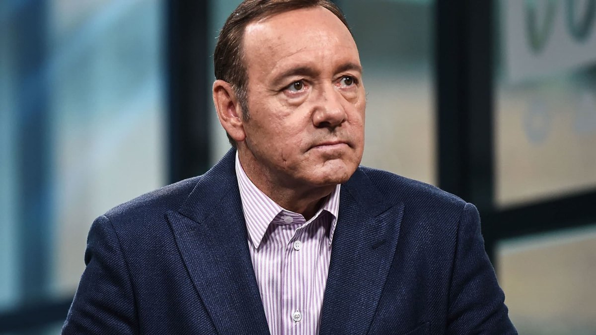 Actor Kevin Spacey charged with sexual assault charges in the UK – NBC New York