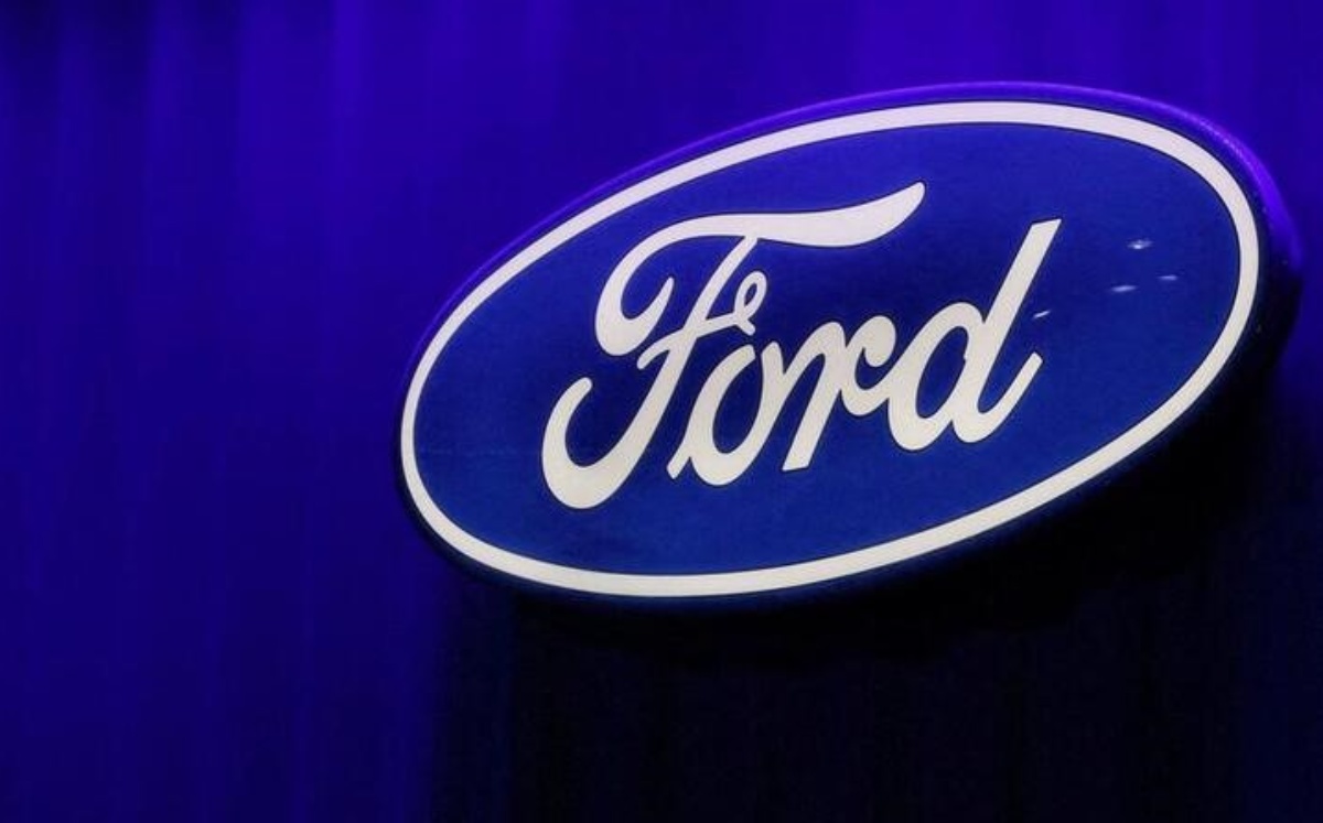Ford invests in the production of gas and electric cars in the United States