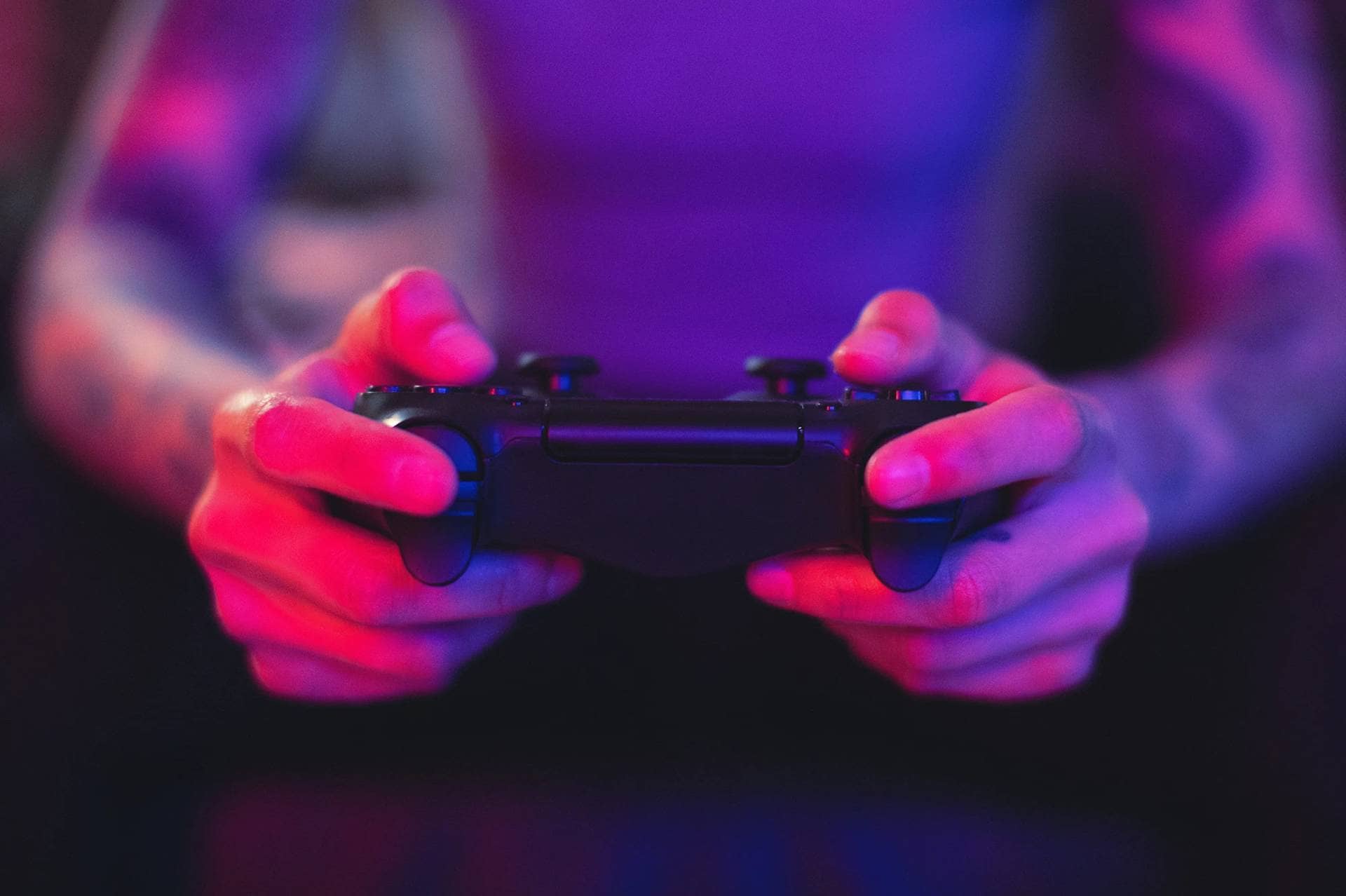 Video games have no direct effect on our happiness
