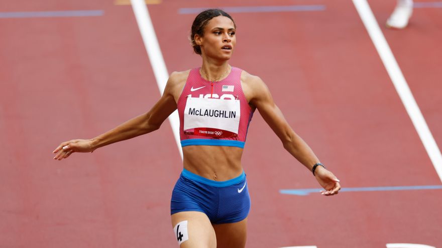 American Sidney McLaughlin breaks the world record in the 400-meter hurdles