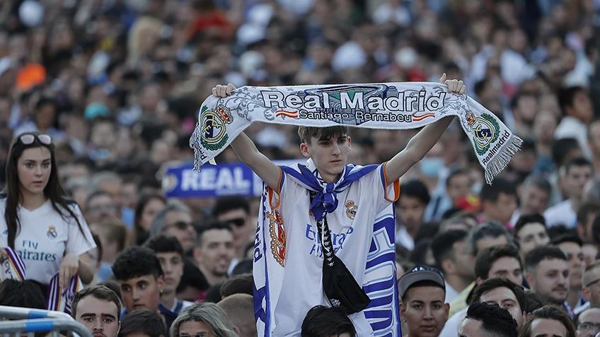 French embassies in the UK and Spain begin receiving complaints from victims in the Champions League final