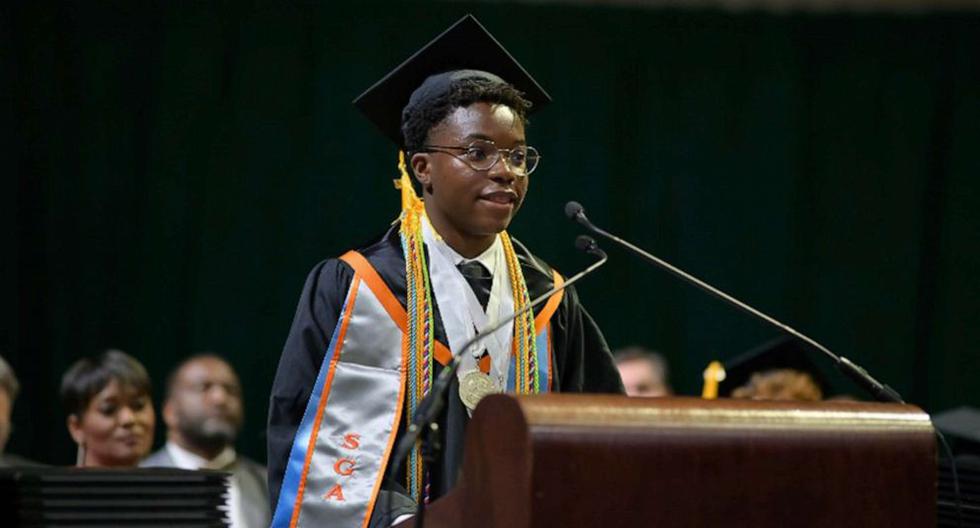 He was accepted into 15 universities in the United States and received scholarships worth $2 million |  Stories |  stories