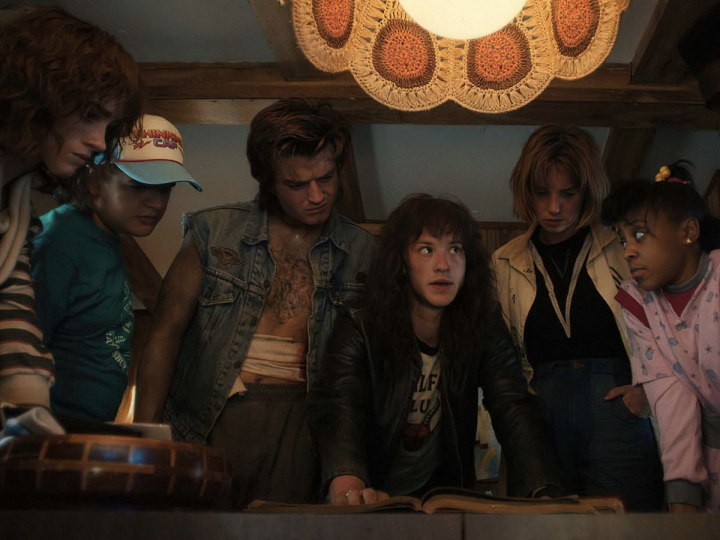 How a 1985 song became a hit again thanks to Stranger Things