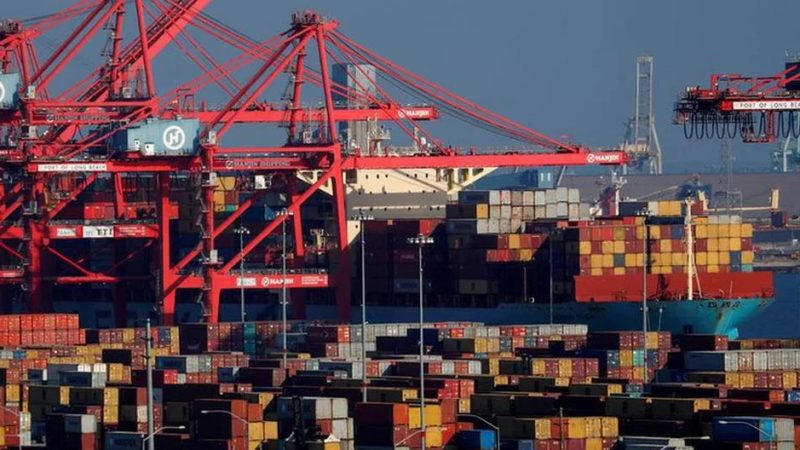 The US trade deficit in goods and services fell to its lowest level this year |  Economie