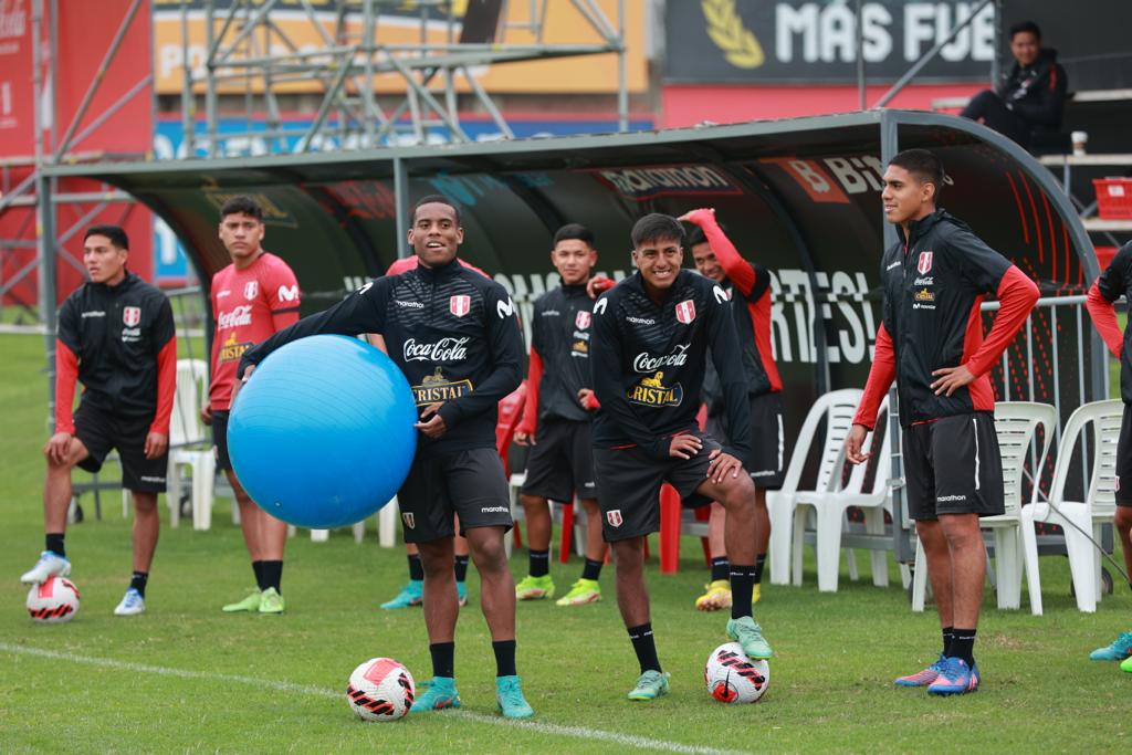 Business at Videna FPF culminated on Sunday with soccer in a small space (Image: FPF)