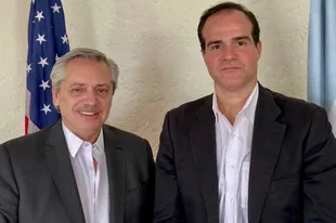 Claver-Carone, in his first encounter with Alberto Fernandez.  The relationship with the government had several frictions.