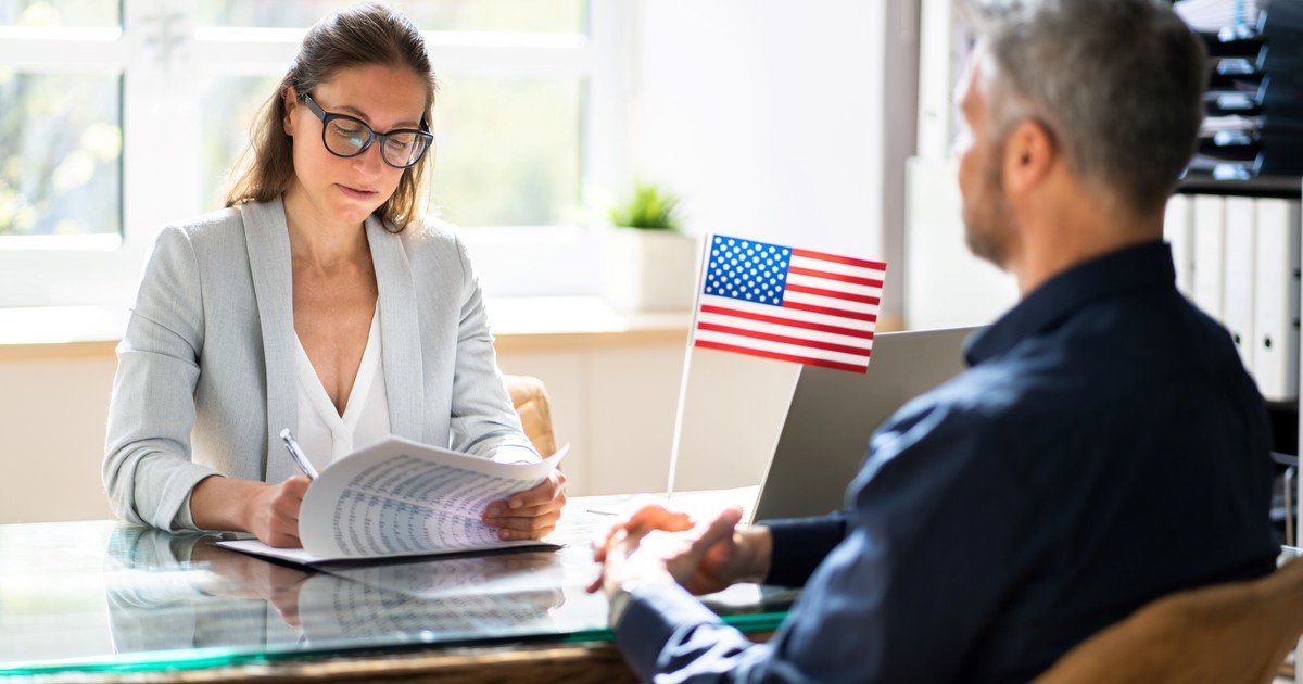Immigrate to the United States legally and without a job offer: who can do it