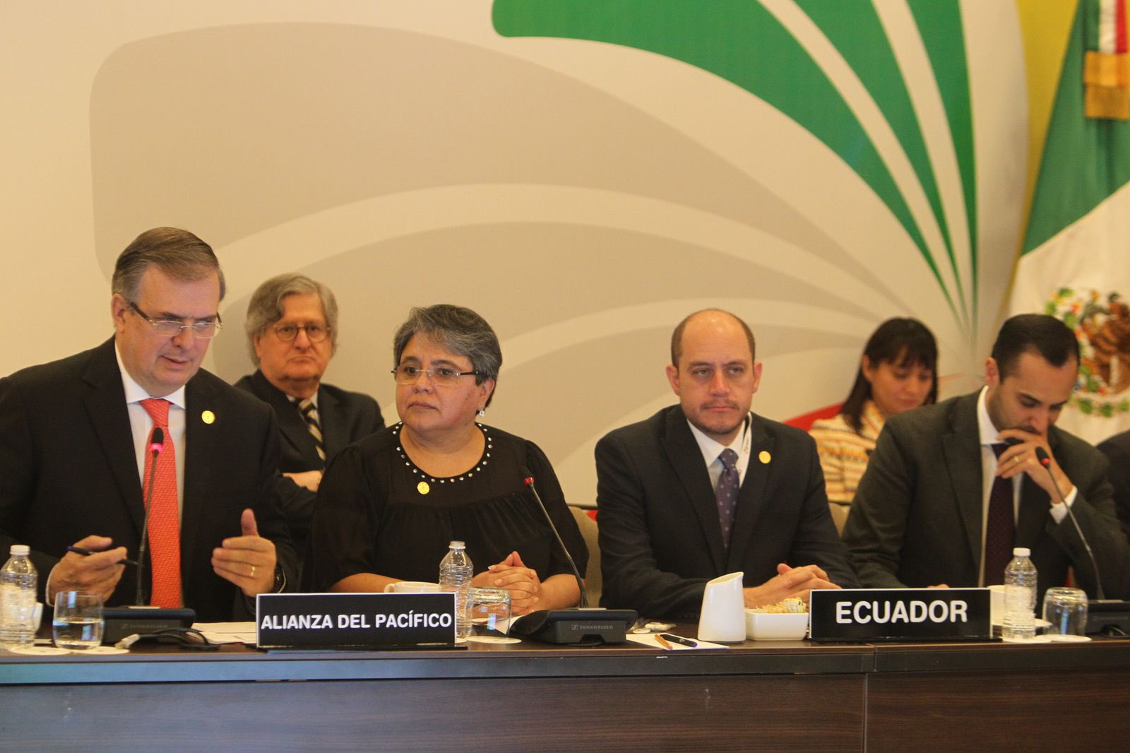 Ecuador and Mexico pledge final phase of trade pact