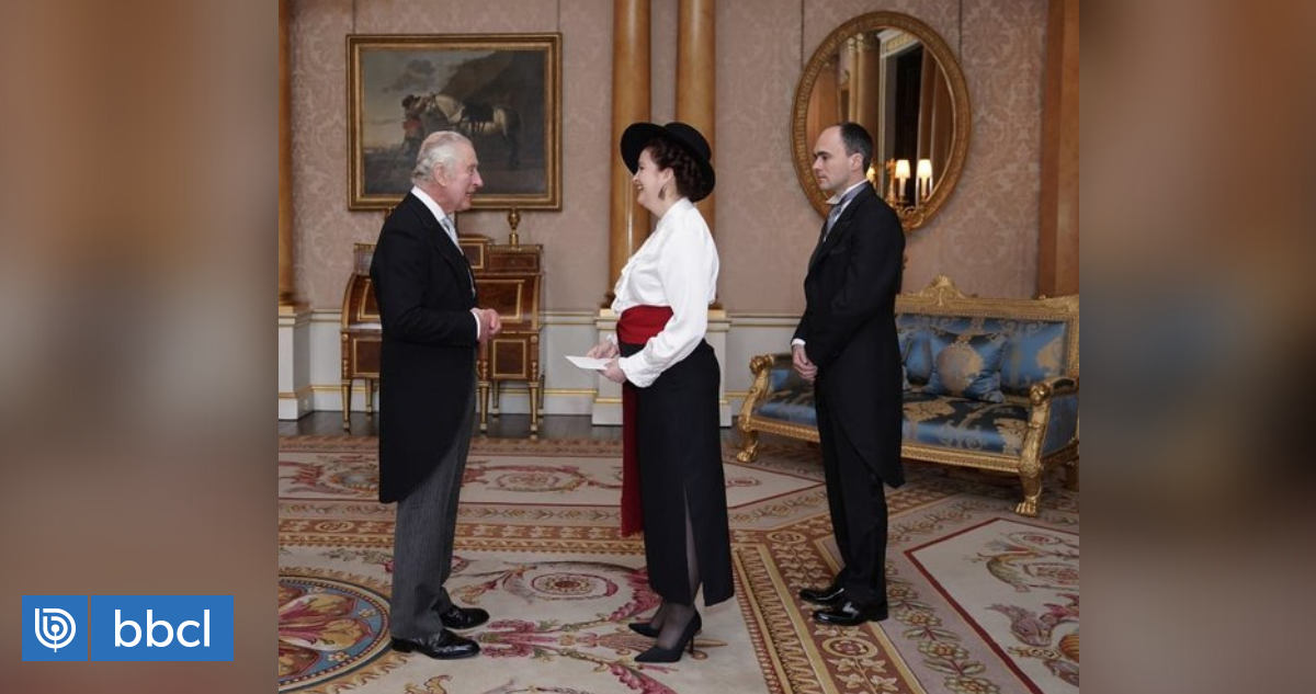 In elegant suit: Chilean ambassador to the UK presents his credentials to King Carlos III |  National