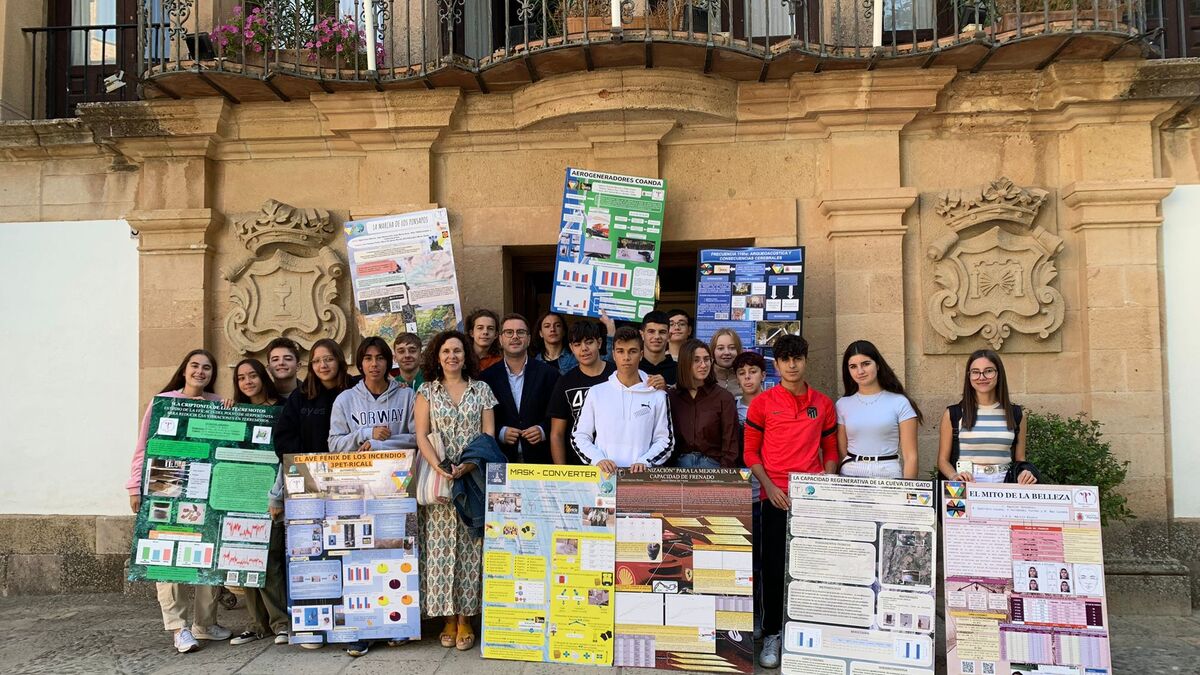 Students from Ronda take their science creations to a national competition