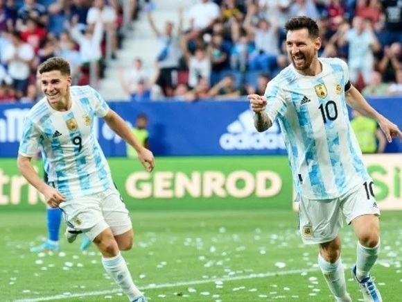 What is the position of the Argentine national team in the FIFA rankings?