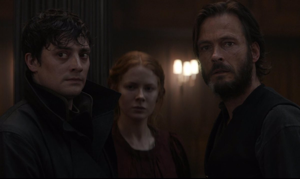 What time does 1899, the new series from the creators of Dark, premier on Netflix?