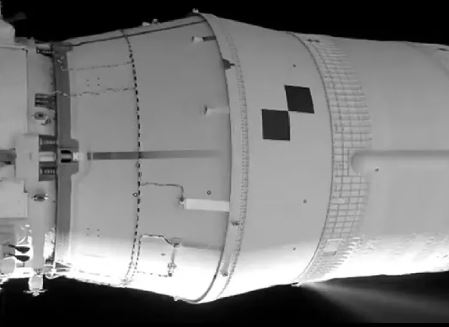 Space maneuvers captured by cameras on Artemis I (NASA)